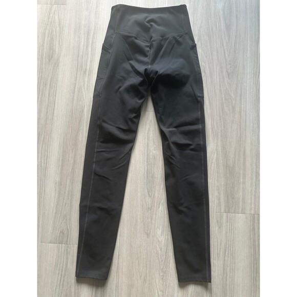 Girlfriend Collective Black High Rise Pocket Legging‎ size Small - Picture 2 of 4